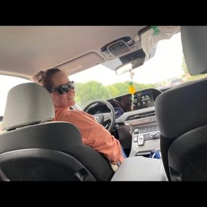 Meet your Posher, Kari